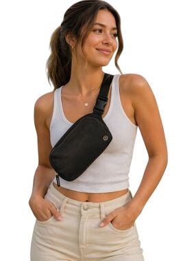 Lululemon Everywhere Belt Bag Black Nylon Crossbody Waist Bag Adjustable Strap
